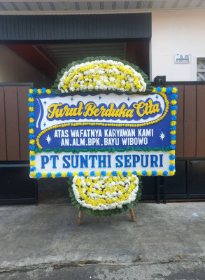 Papan Bunga Duka di Kerten